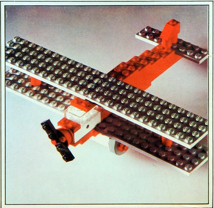 LEGO 328 Biplane