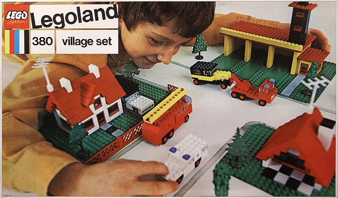 LEGO 380 - Village Set