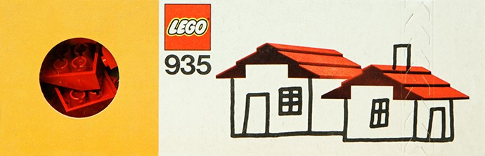 LEGO 935 - Roof Bricks, 33°