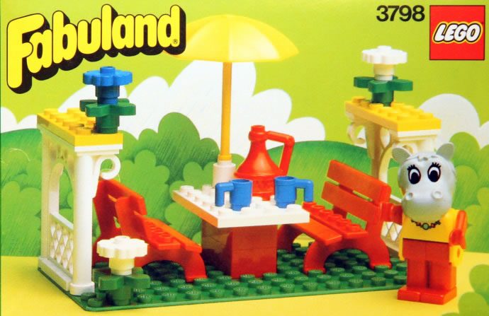 LEGO 3798 - Hannah Hippopotamus on a Picnic