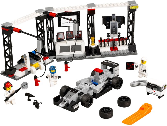 LEGO 75911 McLaren Mercedes Pit Stop